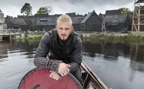 Encuentra todas las noticias y los vídeos de la serie ironside (2013). Herunterladen Hintergrundbild Kanadischer Schauspieler Wikinger Alexander Ludwig Kanadisch Irischen Tv Serie Bjorn Ironside Fur Desktop Kostenlos Hintergrundbilder Fur Ihren Desktop Kostenlos