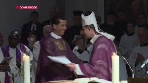 Den kölner kardinal rainer maria woelki entlastet das neue gutachten hingegen. Einfuhrung Von Wolfgang Picken Als Neuer Stadtdechant Von Bonn 10 03 2019 Domradio De Katholische Nachrichten