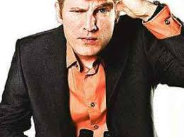 Storno lässt es wieder krachen