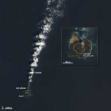 New japan volcano island 'natural lab' for life. Nishinoshima Volcanic Island S Multiple Eruptions Adds 500 Feet Of Land In Under A Month Science Times
