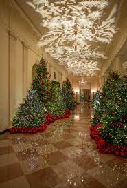 Photos of white house christmas decorations 2020 pinterest. How The White House Decorates For Christmas Christmas Decorations Christmas Decorations For The Home National Christmas Tree