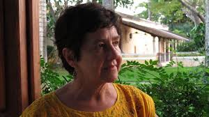 Discurso de agradecimiento de Berta Hiriart al recibir el Premio Nacional  de Dramaturgia