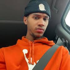 Where is the best place to see turtles