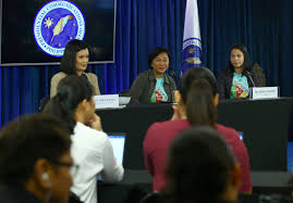 Philippine News Agency على X: "HALF-CUP RICE SERVING. Philippine Rice  Research Institute (PhilRice) Development Communication Division head Hazel  Antonio and PhilRice deputy executive director Karen Barroga are the guests  at the Palace