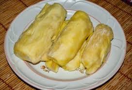 Ambil tape singkong, celupkan ke dalam adonan tepung. Cara Membuat Tape Singkong Dan Ketan Dengan Mudah Indonesian Food Food Ethnic Recipes