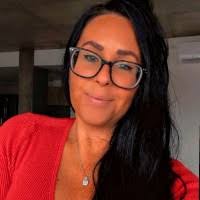 100+ "Val Jacques" profiles