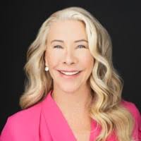 When you think of Shaquille O'Neal, images of a towering basketball legend  who dominated the court immediately come to mind. Standing at 7'1" and  weighing 325 pounds, Shaq was an unstoppable force