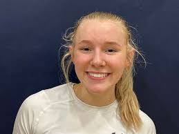 Iowa City Regina escapes in a 2A girls' basketball regional semifinal with  end-of-regulation miracle