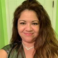 Iris Amaya's Instagram, Twitter & Facebook