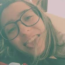 Lorena Cabral's Instagram, Twitter & Facebook