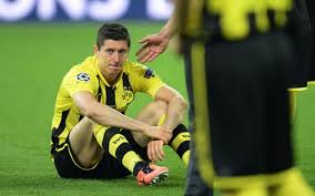 One of the most fascinating subplots of the klassiker between bayern munich and borussia dortmund on saturday will be the striker showdown between robert lewandowski and erling haaland. Robert Lewandowski Speaks Of Borussia Dortmund Betrayal Caughtoffside