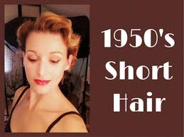 Soft, thick waves framed the face lovingly and fell cozily on the shoulders. 1950 S Short Hairstyle Using A Roller Set 1950s Short Hairstyles 1950s Short Hair Vintage Short Hair