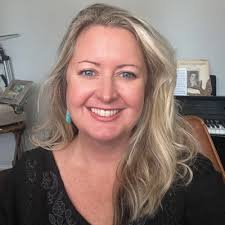 Crystal Bentley (@CrystalEBentley)