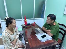 Công an bắt khẩn cấp Nguyễn Thùy Trang vì đánh nhân viên gác ...
