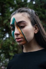 Nina Wescott's Instagram, Twitter & Facebook