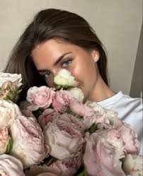 Delia Prieto (IsDeliaPrieto)