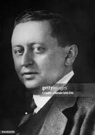 20 Jacob Goldschmidt Photos & High Res Pictures