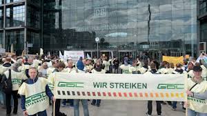 Seit monaten dauert nun schon dieser arbeitskampf an. Chronologie Des Bahnstreiks Inforadio