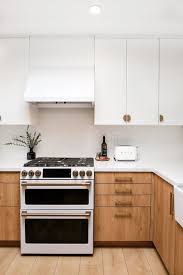 The Avocado House S Two Tone Kitchen Reno In 2020 Two Tone Kitchen White Kitchen Design Two Tone Kitchen Cabinets