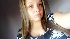 Courtney Flor Singer