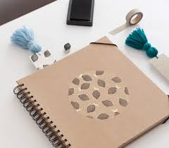 Ver más ideas sobre dibujos para decorar cuadernos, dibujos, manualidades. 13 Ideas Para Crear Tus Propios Cuadernos Personalizados Handfie Diy