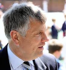 Geoff Wickens's Instagram, Twitter & Facebook