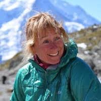 Alexandra Langdon's Instagram, Twitter & Facebook