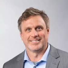 Lori Seifert's Instagram, Twitter & Facebook