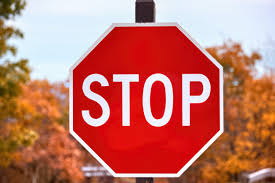 Stoppschild das stoppschild in deutschland: Bilder Stoppschild Gratis Vektoren Fotos Und Psds