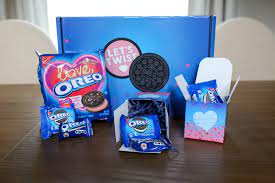 Includes supplies for 25 valentine gift card exchange boxes, a delicious gift kit for celebrations, class. Celebrate Valentine S Day With Oreo Nicole Banuelos