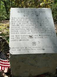 Image Result For Audie Murphy Funeral War Heroes Military Heroes American Soldiers