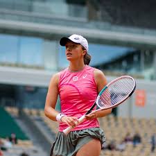 #iga swiatek #iga świątek #tennis #french open #roland garros #queen #iga without her baseball hat is a different person. 2yrg1ds9o 01vm