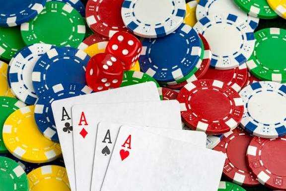 Gambling cards Images - Free Download on Magnific (formerly Freepik)
