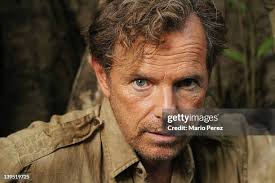 34 Doctor Emmet Cole Photos & High Res Pictures