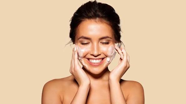 Easy Fall Skincare Routine for Beginners