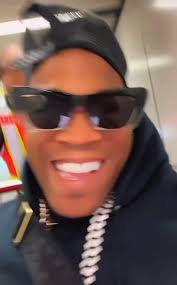 Shamar needs to rest his legs headed back home…