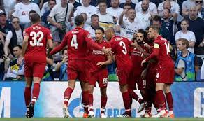 Manchester united taraftarları, kulüp sahiplerinin avrupa süper ligi'ne katılmasını protesto etmek için liverpool maçı öncesi stadyuma giriş yaptı. Champions League Final Liverpool Brutally Troll Man Utd Fans After Beating Tottenham Football Sport Express Co Uk