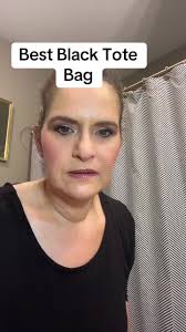 #creatorsearchinsights #whatsinmytotebag #tiktokshop #giftideas #gifts  #christmas #bigblacktotebag