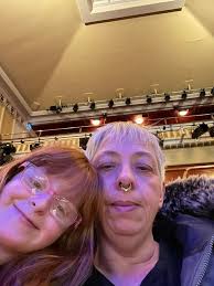 Does it have to be knitting,? Or do you except crocheting things.?