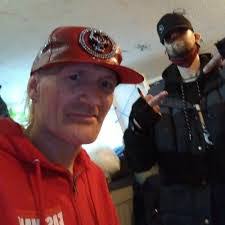 Shawn Giroux's Instagram, Twitter & Facebook