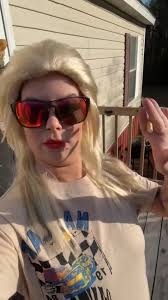 Amanda Meadows Randy Down There with Tgat Hoochie Mawmaw