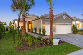 Beautiful Florida Homes Gl Homes In 2020 Florida Real Estate Florida Home Florida Sunshine