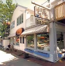 The windswept dunes of the cape cod national seashore and north beach island, one of the most beautiful barrier beaches in the world. Cape Cod The Islands Newport A Luxury Tauck Escorted Tour 2021 22 Bon Voyage