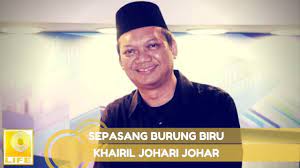 Hanya sepasang kurung nan biru menjadi teman mengubat rinduku, oh tiada bisikan lembut yang kudengar hanya. Khairil Johari Johar Sepasang Kurung Biru Official Audio Youtube