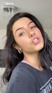 Hillary Leon (hillary5873)