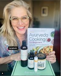 Creamy Greens: Saag 3 Ways + How to Learn Ayurveda