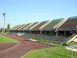 May 27, 2021 · w środę na stadionie miejskim w krośnie przy ulicy legionów przeprowadzona została próba generalna nowego oświetlenia. Stadion Stali Mielec Bedzie Zamkniety Nowiny