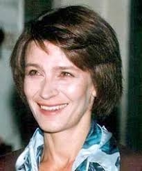Вот и елена сафонова сыграла главную роль в фильме известного французского режиссера клода миллера аккомпаниаторша. Elena Safonova Biografiya