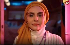 عکس| سفر زمان؛ شری، زن ارسطو در اتاق گریم سریال پایتخت 7؛ سال 1403