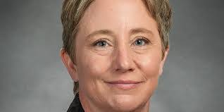 Shannon Sturm's Instagram, Twitter & Facebook